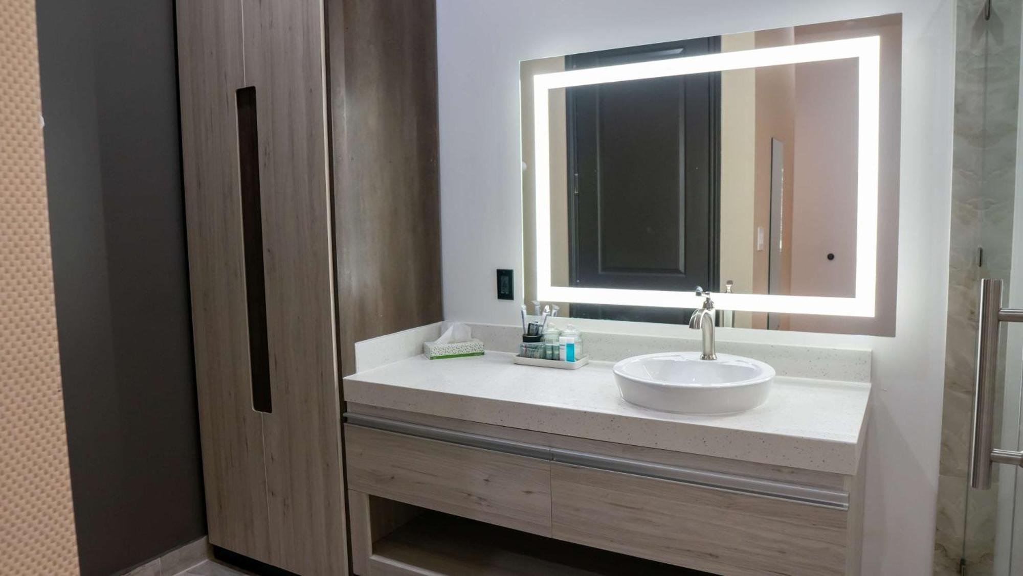 Surestay Hotel By Best Western Houston Southeast South Houston Dış mekan fotoğraf